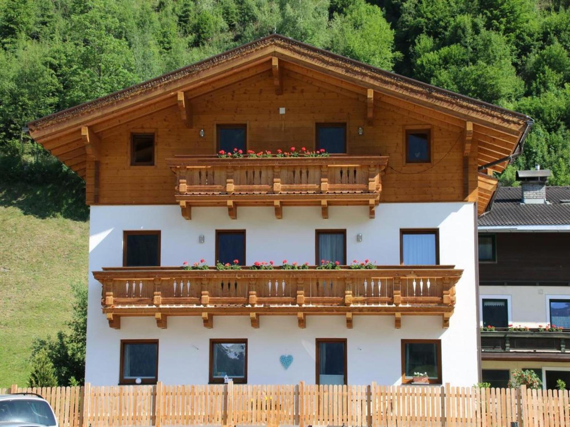 Apartment Rohregger, Neukirchen Neukirchen am Großvenediger Eksteriør billede